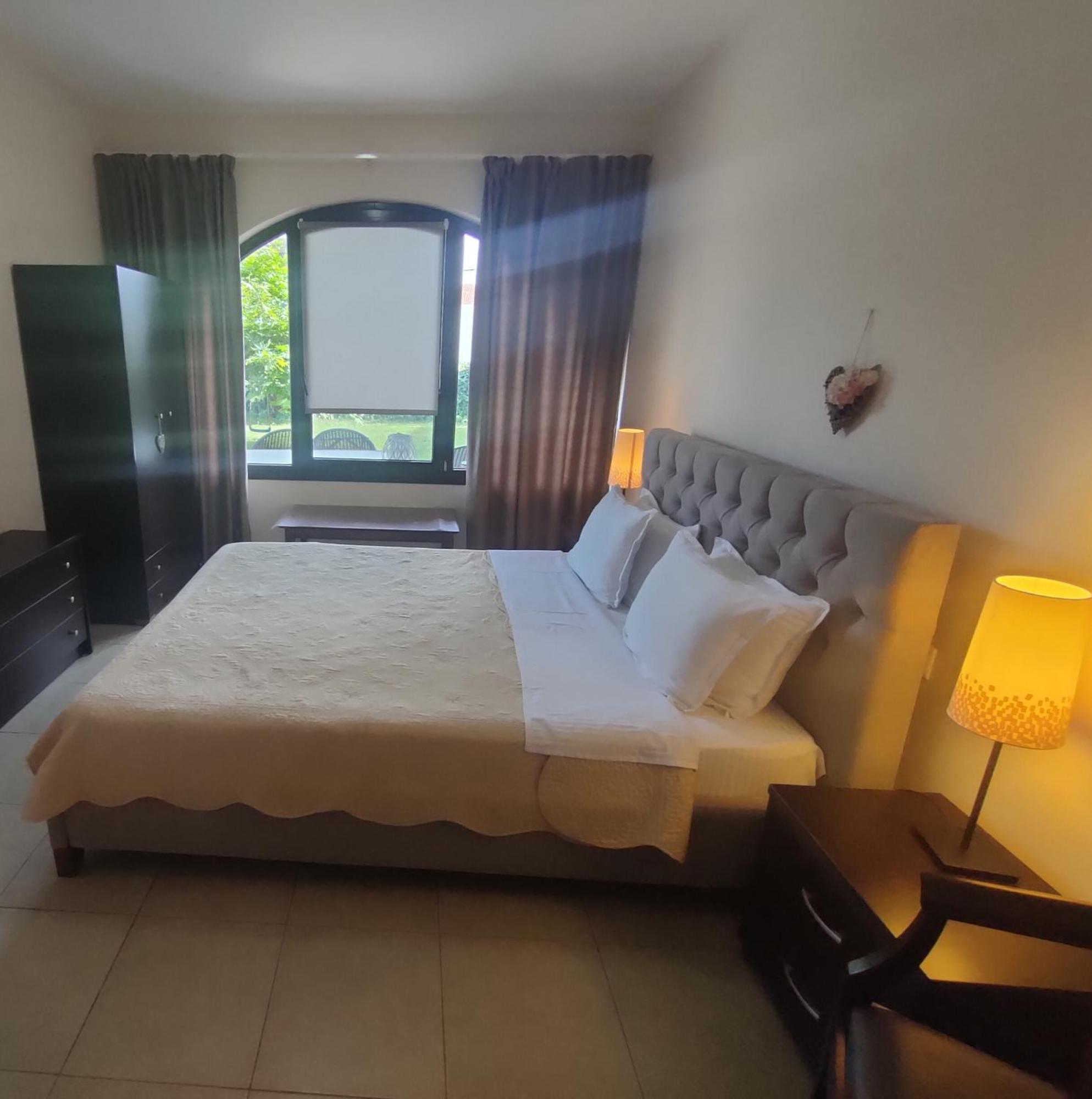 Nautica Bay Apartments Keramotí Kültér fotó