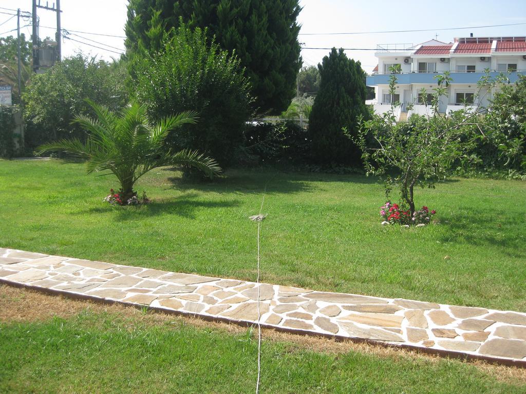Nautica Bay Apartments Keramotí Kültér fotó